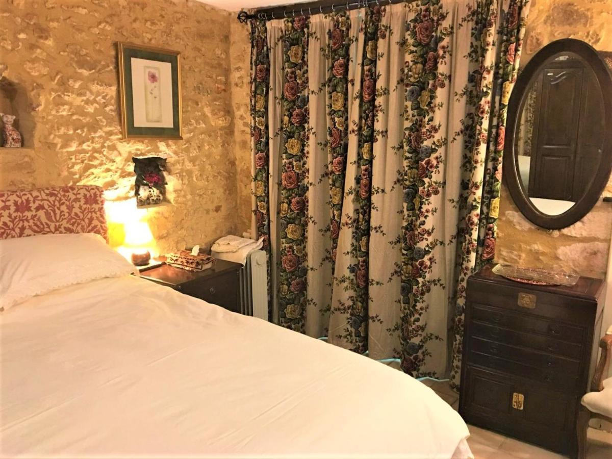 Chambres D'Hotes Les Coustilles Saint-Alvere Luaran gambar